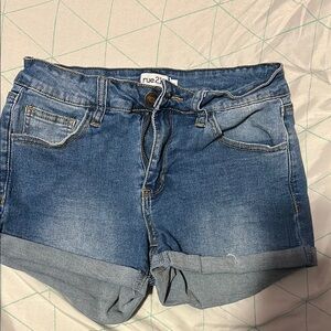 Rue21 Women's Classic Blue Jean Shorts